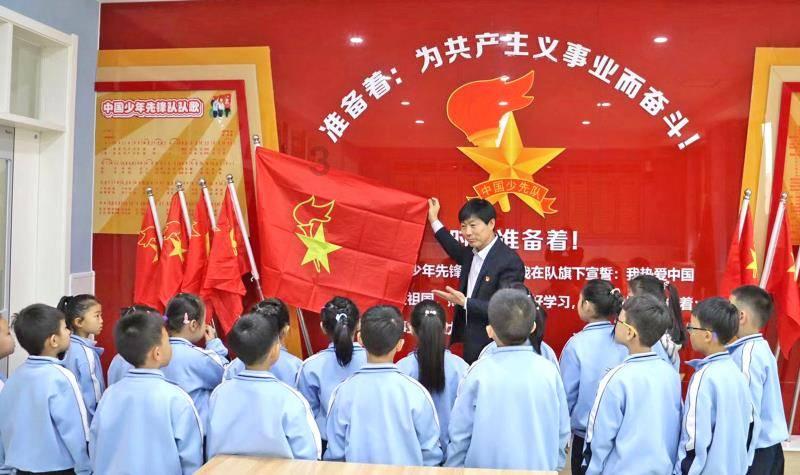 假日大厦
